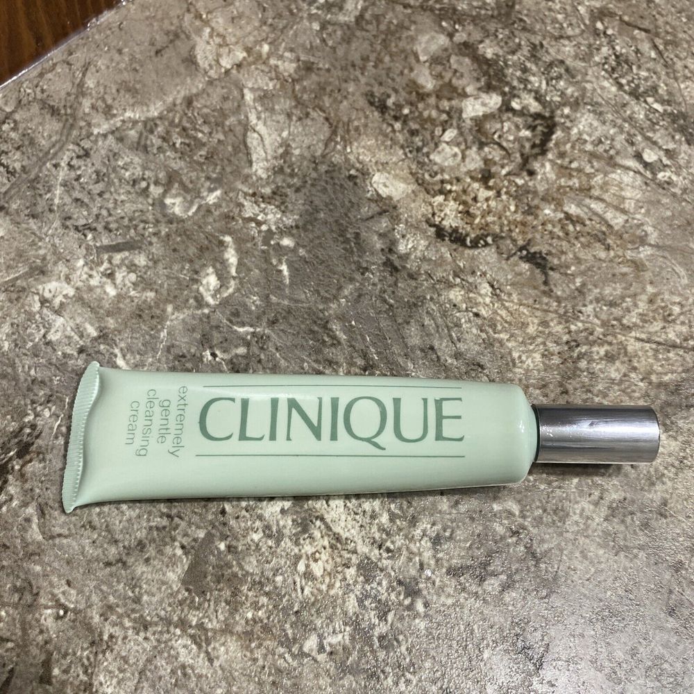 Clinique Extremely Gentle‎ Cleansing Cream Rare Special Size . 7/8oz